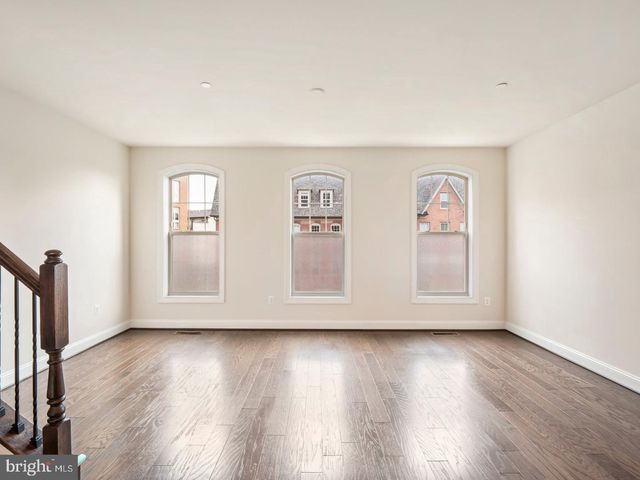 15930 CHIEFTAIN AVE, Derwood, MD 20855