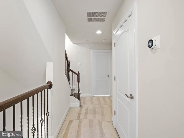 15930 CHIEFTAIN AVE, Derwood, MD 20855