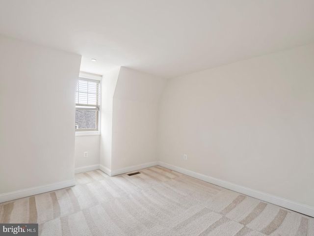 15930 CHIEFTAIN AVE, Derwood, MD 20855