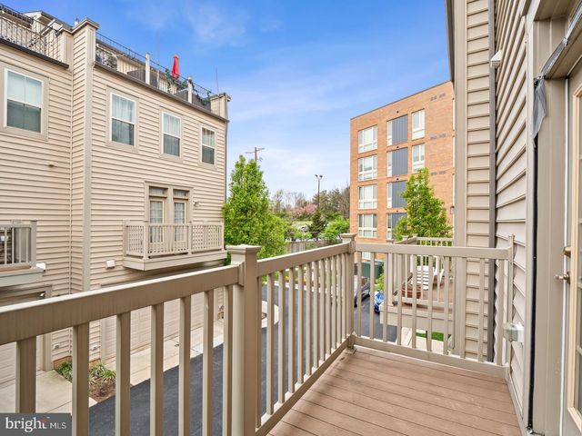 15930 CHIEFTAIN AVE, Derwood, MD 20855