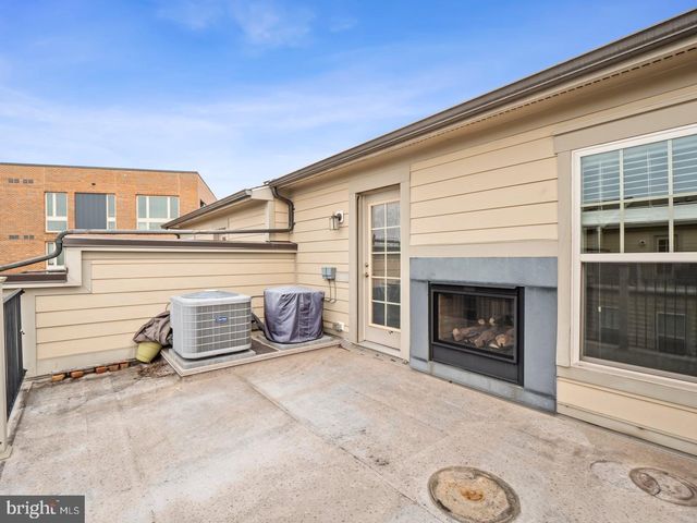 15930 CHIEFTAIN AVE, Derwood, MD 20855