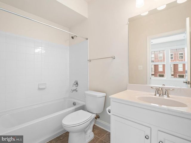 15930 CHIEFTAIN AVE, Derwood, MD 20855