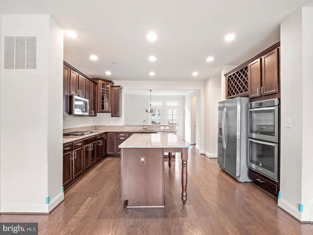 15930 CHIEFTAIN AVE, Derwood, MD 20855