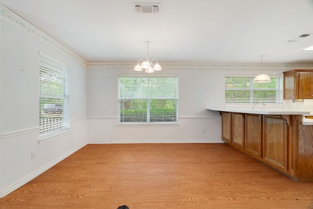 7757 Farm Road 137, Paris, TX 75460