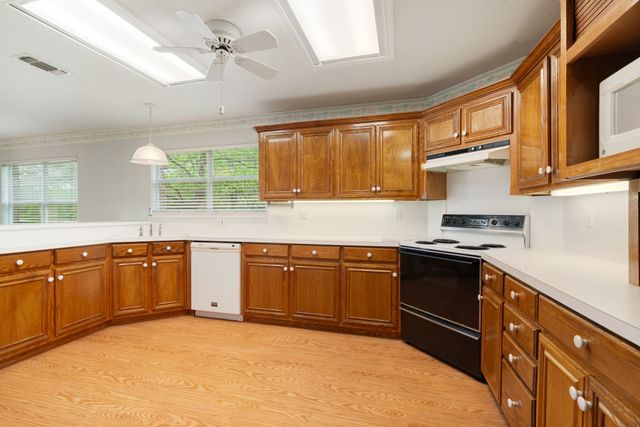 7757 Farm Road 137, Paris, TX 75460
