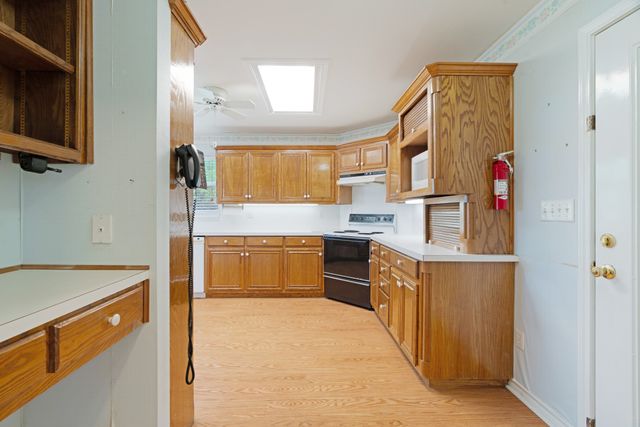 7757 Farm Road 137, Paris, TX 75460