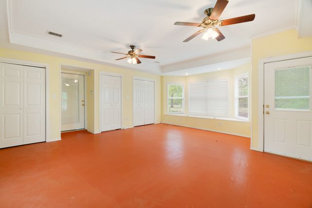 7757 Farm Road 137, Paris, TX 75460