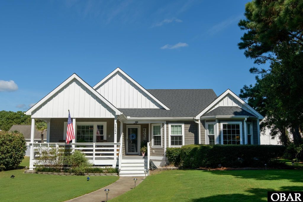 Image 1 of property listing at 122 W Waterside Lane, Nags Head, NC 27959