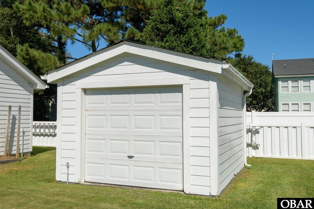 Image 29 of property listing at 122 W Waterside Lane, Nags Head, NC 27959