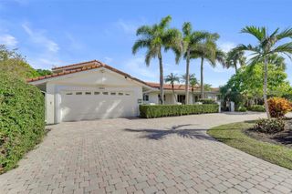 2601 NE 37th St, Fort Lauderdale, FL 33308