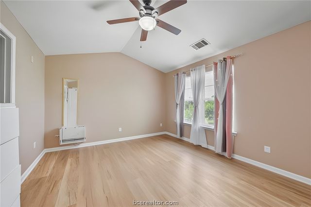 1725 Harvey Mitchell 1923, College Station, TX 77840