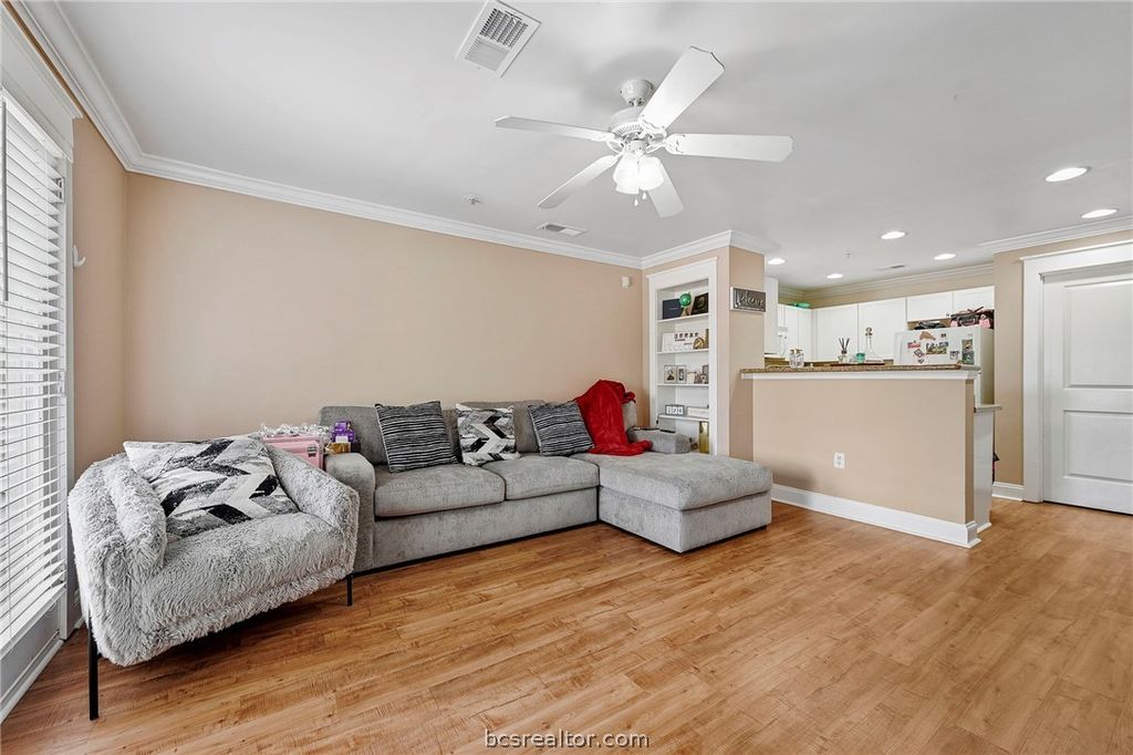 1725 Harvey Mitchell 1923, College Station, TX 77840 — photo 3