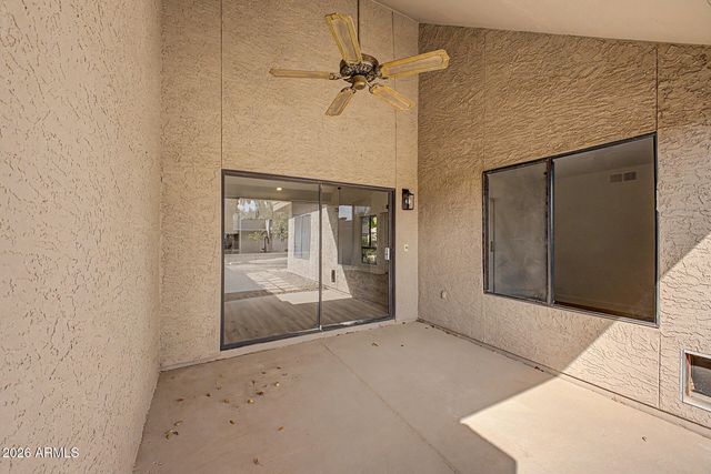 9471 E LAUREL Lane, Scottsdale, AZ 85260
