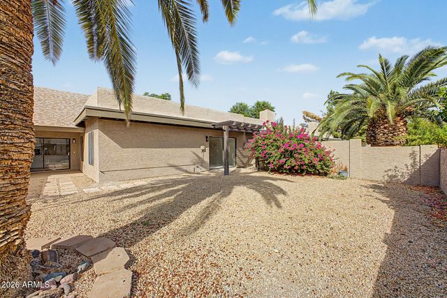 9471 E LAUREL Lane, Scottsdale, AZ 85260