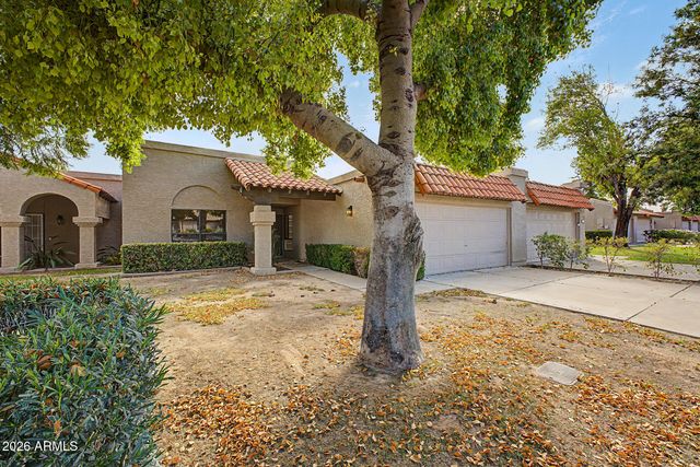 9471 E LAUREL Lane, Scottsdale, AZ 85260