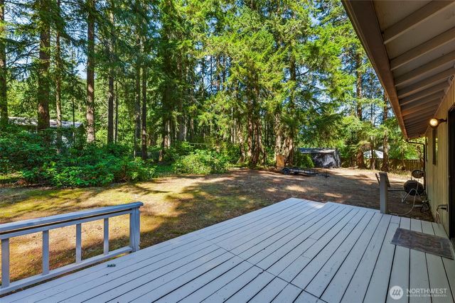 940 9th Avenue, Fox Island, WA 98333