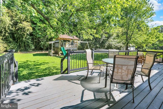 17-19 MARTICVILLE RD, Lancaster, PA 17603