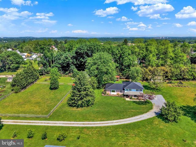 17-19 MARTICVILLE RD, Lancaster, PA 17603