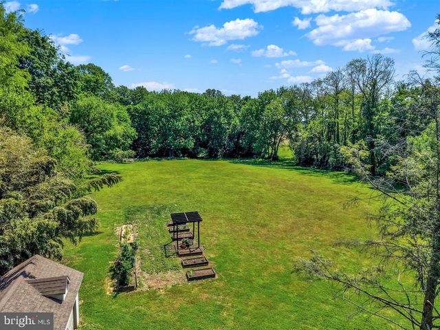 17-19 MARTICVILLE RD, Lancaster, PA 17603