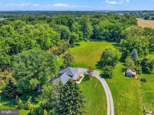17-19 MARTICVILLE RD, Lancaster, PA 17603