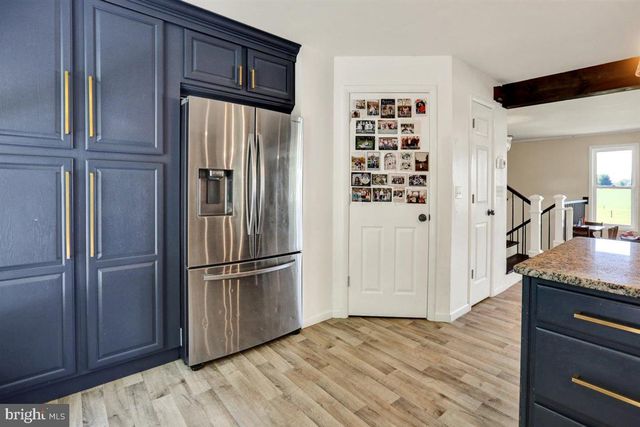 17-19 MARTICVILLE RD, Lancaster, PA 17603