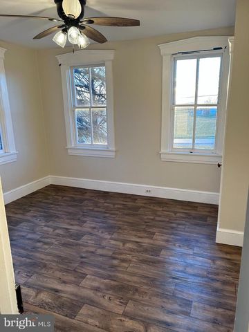 17-19 MARTICVILLE RD, Lancaster, PA 17603