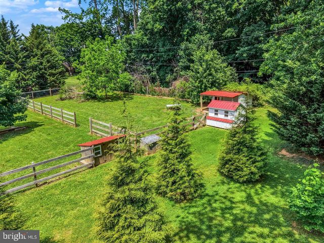 17-19 MARTICVILLE RD, Lancaster, PA 17603