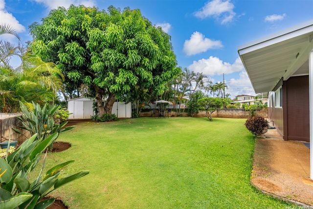 1458 Uluhala Place, Kailua, HI 96734