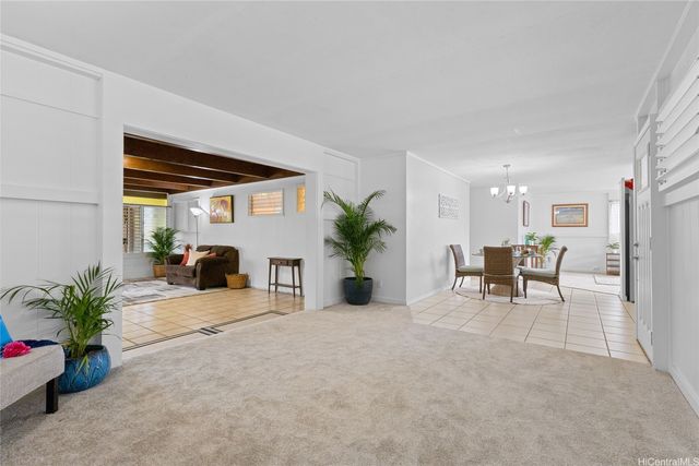 1458 Uluhala Place, Kailua, HI 96734