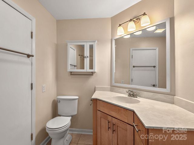 8 Willow Tree Run 8, Asheville, NC 28803