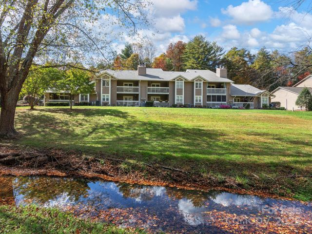 8 Willow Tree Run 8, Asheville, NC 28803