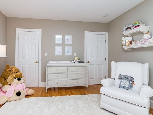 51 Eliot St 51, Watertown, MA 02472