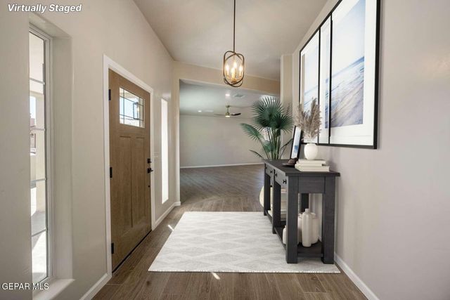104 CHALK MOUNTAIN Court, Santa Teresa, NM 88008