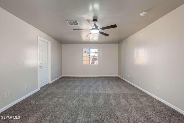 104 CHALK MOUNTAIN Court, Santa Teresa, NM 88008