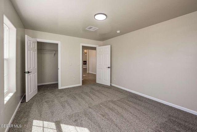 104 CHALK MOUNTAIN Court, Santa Teresa, NM 88008