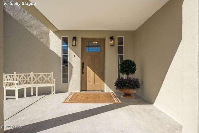 104 CHALK MOUNTAIN Court, Santa Teresa, NM 88008