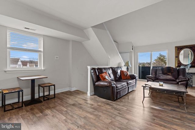 600 HAZELL LN, Philadelphia, PA 19116