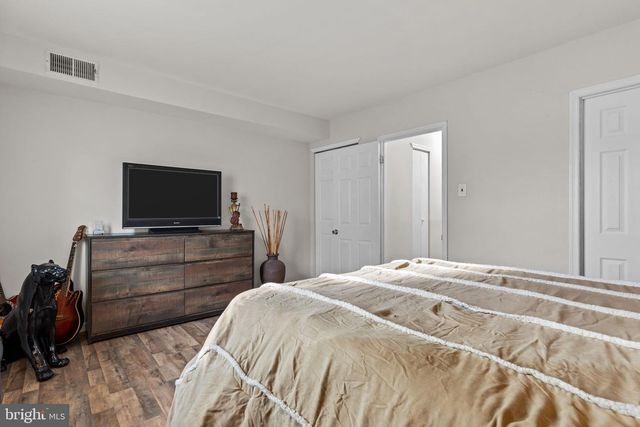 600 HAZELL LN, Philadelphia, PA 19116