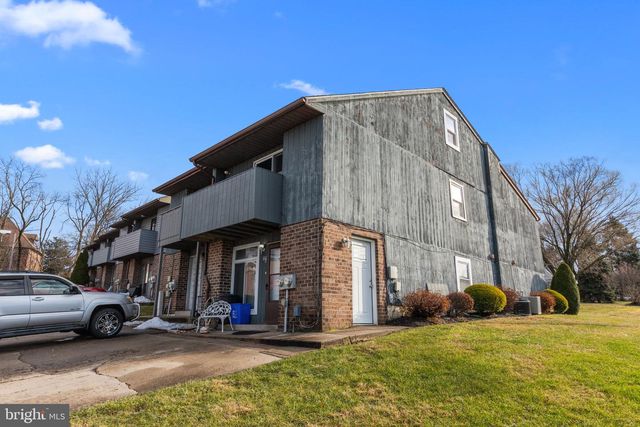 600 HAZELL LN, Philadelphia, PA 19116