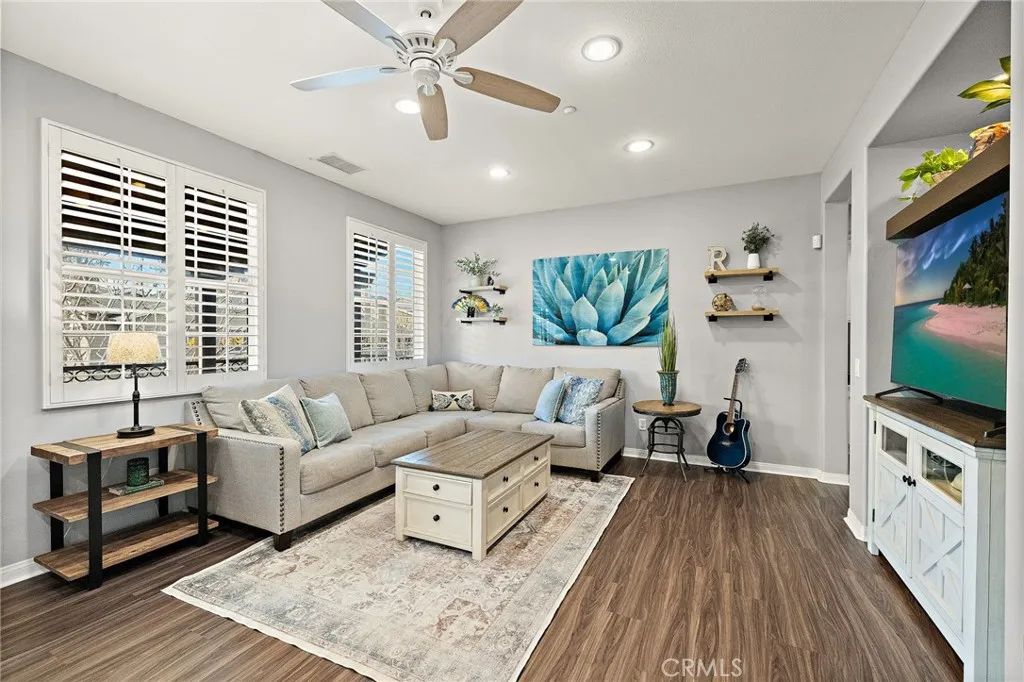 5 Dietes Court, Ladera Ranch, CA 92694