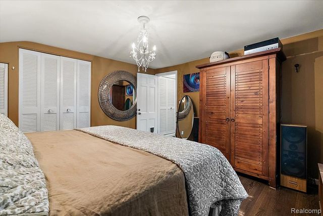 4170 Sandy Lane, Bloomfield Hills, MI 48301