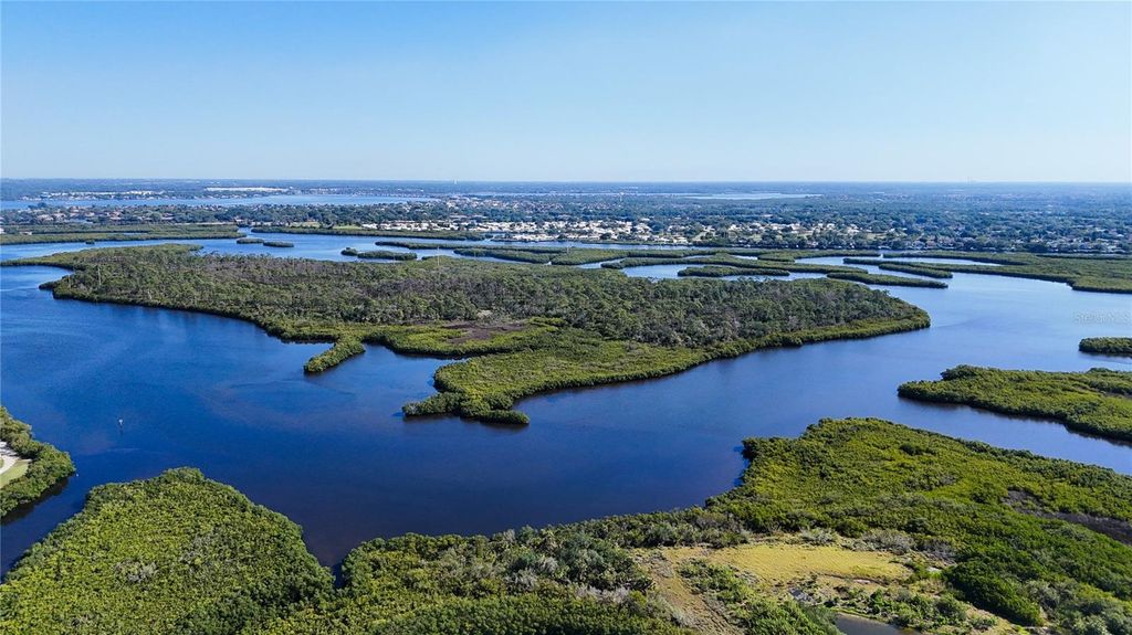 Image 52 of property listing at 3333 26TH AVENUE E 1099, Bradenton, FL 34208