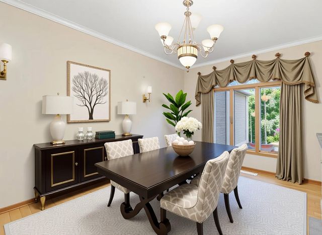 301 Plymouth Road, Minnetonka, MN 55305