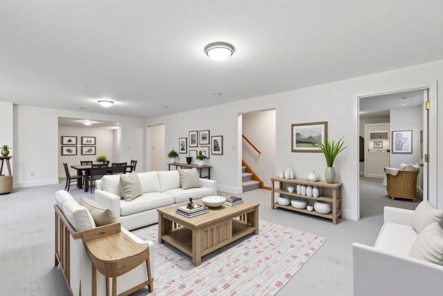 301 Plymouth Road, Minnetonka, MN 55305