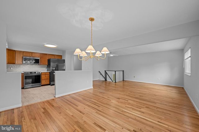 100 OAK DR, Annapolis, MD 21403