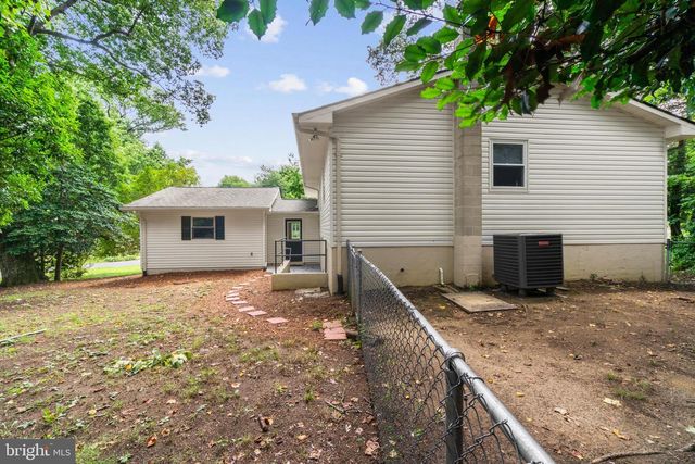 100 OAK DR, Annapolis, MD 21403