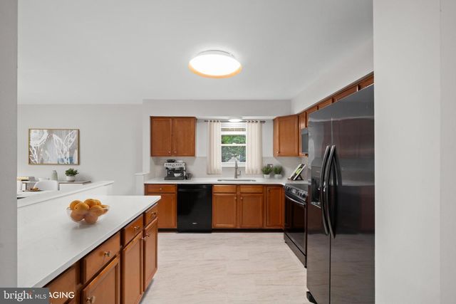 100 OAK DR, Annapolis, MD 21403