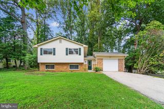 100 OAK DR, Annapolis, MD 21403