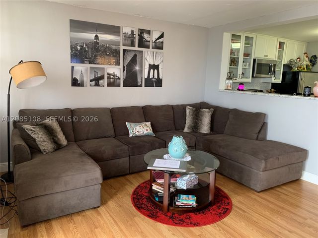 2025 NE 164th St 808, North Miami Beach, FL 33162