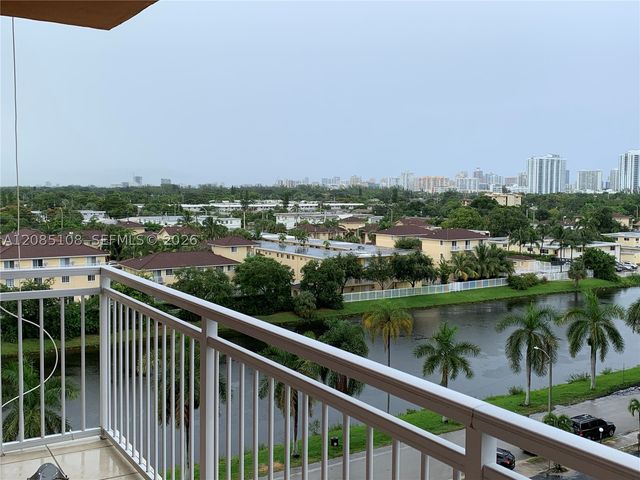 2025 NE 164th St 808, North Miami Beach, FL 33162